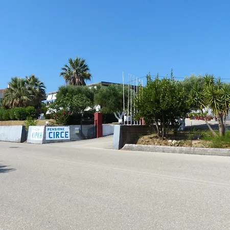 Circe Pansion Apartament Lixouri