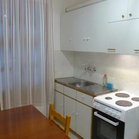 Circe Pansion Apartament *