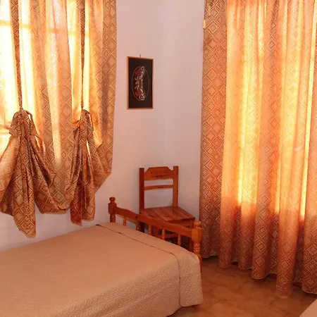 Circe Pansion Apartament *