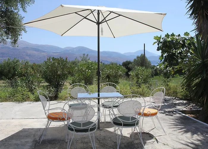 Circe Pansion Apartment Lixouri