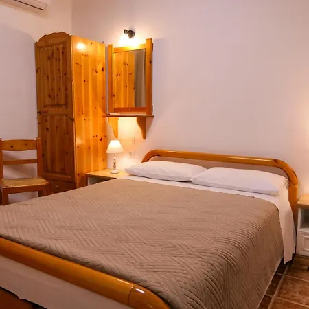 Apartment Circe Pansion Lixouri
